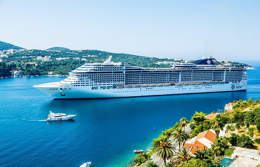 Mediterranean cruise tourism.?