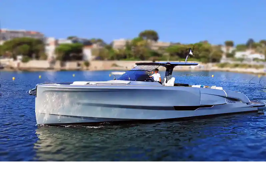 Cannes boat rental